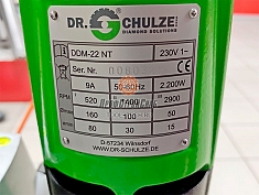 Шильдик установки алмазного бурения Dr. Schulze Drillkomplekt 100 Super Eco